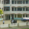 一小学发生劫持事件，歹徒被击毙