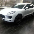 ��ʱ��Macan S��������̨������˵ı�ʱ������������_0