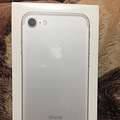转一台全新iPhone7 128GB 银色。（未拆封）