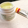 赶走黑眼圈的神器，居然是马应龙痔疮膏，哈哈，你值得拥有