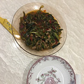 菜盘子能不能直接放燃气灶上加热？