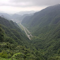 娄山关，绿苔木阶，青山白塔有脊，行路淡雾_4
