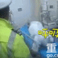 中国酒驾司机迷惑行为大赏：喝完酒别开车把脸丢到大马路上_0