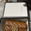 ���ΰٲ���һ�۾Ͱ��ϵ�Gucci�¿��ɫ_1