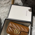 ���ΰٲ���һ�۾Ͱ��ϵ�Gucci�¿��ɫ_3