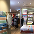 来罗莱家纺探店，“偶遇”温兆伦_2