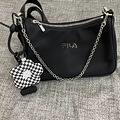 FILA����һ����������ƽ��prada��