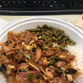 有时不知道吃啥外卖的一天，这个猪耳朵拌饭里的肉末更好吃_0