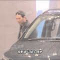 于晓光全家会友到凌晨，秋瓷炫醉酒被丈夫背上车_3
