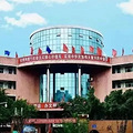 广安与重庆八中签约共建“管理校”！_1