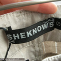 ת ר ȫ shekonws ȿ һ only tee_0