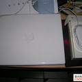 ƻ9apple iBook G4,ֻҪ2900,ʾӴ.Ǯ..