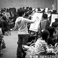 为考美院 大连十五中500人组团包了一家酒店