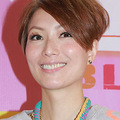 郑秀文恋爱长跑22年冻龄女神你猜她们几岁了_0