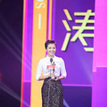贤妻刘涛演绎现时代时尚辣妈造型_1