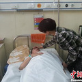 青海两初中生上体育课说错话遭老师暴打