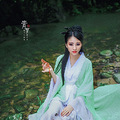 绿竹入幽径，青萝拂行衣。_5