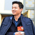工作后的8小时：李彦宏着工装惊艳亮相????