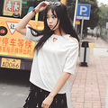 纯色系露肩小性感T恤