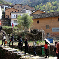乡村旅游去哪里——皖南阳产土楼群喽！_0