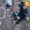 5.29，行走峭壁“飞拉达”让你当一回“Spider-man”。_2