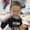 挺着大肚子进电梯，没出电梯就生了！网友：我当时生孩子，也差点_1