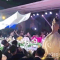 这个婚礼创意火到了国外，外国网友直呼“太美太酷”也想要！_2