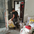 专业敲墙，拆旧，打地砖，瓷砖，清理垃圾，等，，一条龙服务_0