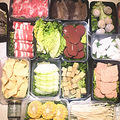暖暖的日式火锅套餐外送上门，20种食材4种锅底任选，太划算啦！_1
