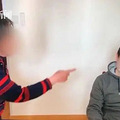 38岁妈宝男为了给女主播还200万债务，竟…老母亲炸了！_2