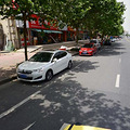 江汉东路迎春小区路段违停严重