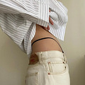 被“捆绑”的小蛮腰，比露胸更性感_2