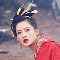 古装剧里的新娘红妆，李沁妩媚，景甜柔和，佟丽娅梨花带雨惹人怜_4