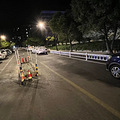小区出入公共道路被社区设岗变成停车场_0