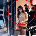 今日份的瓜丨朱亚文和老婆沈佳妮街头接吻秀恩爱，李承铉卡点为戚_5