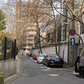 黄姑山小路上的停车位划线不合理