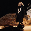 跨世纪、尽悲喜、超自然，孟京辉《十二首情诗》阿那亚戏剧节首演_2