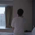 一个HIV感染者的自述：我淋过雨，所以想为别人撑伞_0