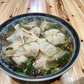 一碗水饺，外地烧法放辣椒。