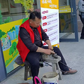 便民服务“摆”出来，幸福生活“聚”起来_4