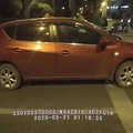红绿灯前，网约车司机突然下车拔了前车的车钥匙……_0
