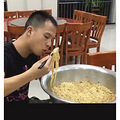 要火！台州“泡面哥”刷爆朋友圈，背后的故事让人有些心疼_2