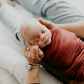 同样是母乳喂养，为何我的宝宝又瘦又小？宝宝胖瘦跟这些因素有关_0