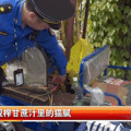 掺不明液体、死虫漂浮！街头常见，很多人都爱，真的不能随便买_5
