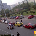 豪车云集 实拍超猛给力小城婚车队_2