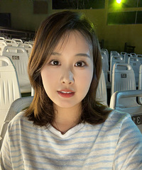 98��Ů��  161cm57kg