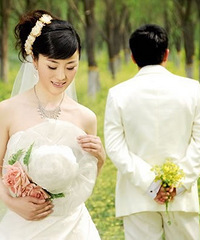 "婚礼游戏花样繁多 主题婚礼策划幸福指数上涨"