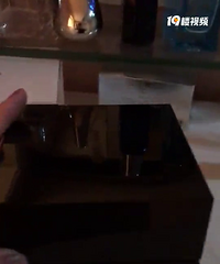 专柜8折入手阿玛尼黑钥匙,用完毛孔真的有细腻,上妆都不卡粉了