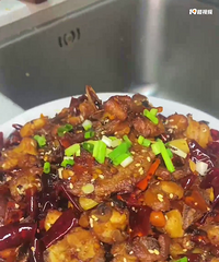 单身一人食:分享一个正宗歌乐山辣子鸡做法,我没单独过油