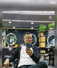 81年172CM旅游行业的哥子征婚,希望对方温柔体贴